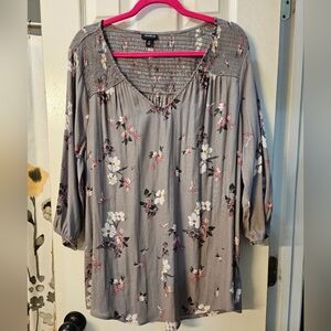 Torrid size 2, 3/4 sleeve top